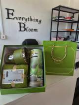 Tissue Gift Set view