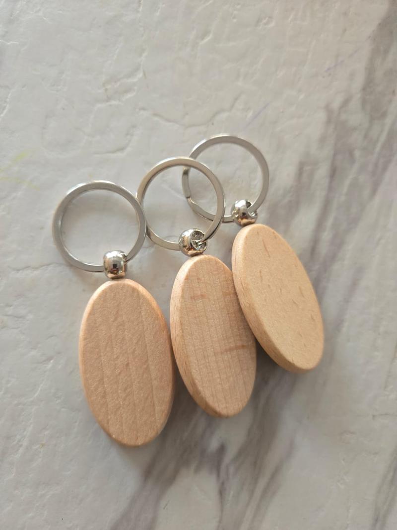 Oval Bamboo Key Holder