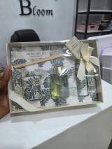 Aromatherapy Candle Set view